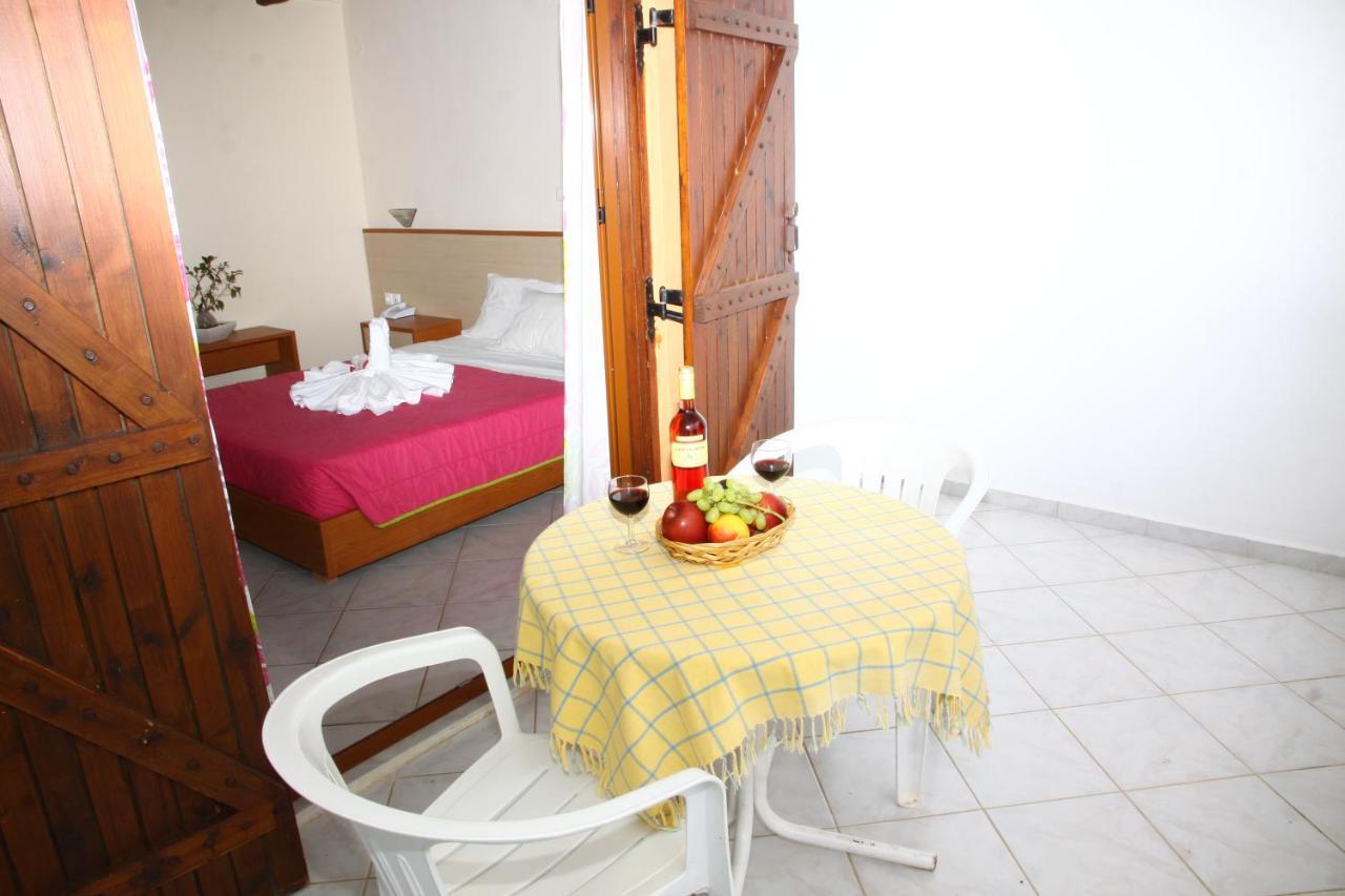Bella Vista Hotel "By Checkin" Hersonissos (Crete) Exterior foto