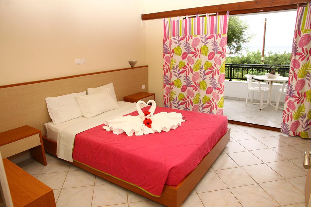 Bella Vista Hotel "By Checkin" Hersonissos (Crete) Exterior foto
